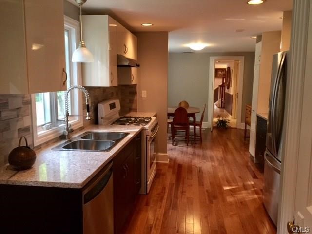 262 Newtown Turnpike, Weston, CT 06883