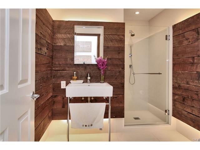 300 Newtown Turnpike, Weston, CT 06883
