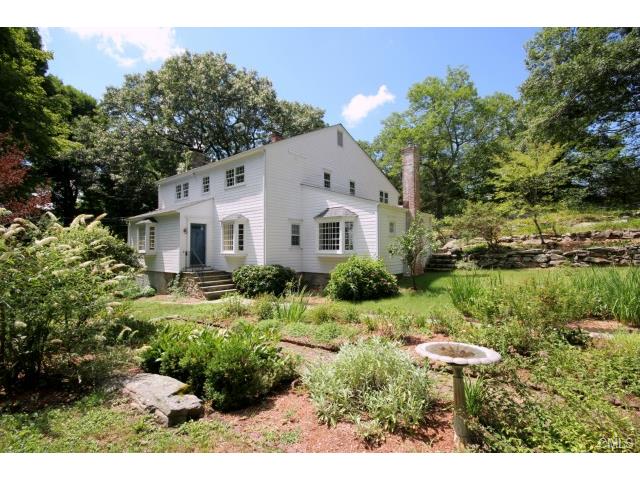 40 Hillside Road North, Weston, CT 06883