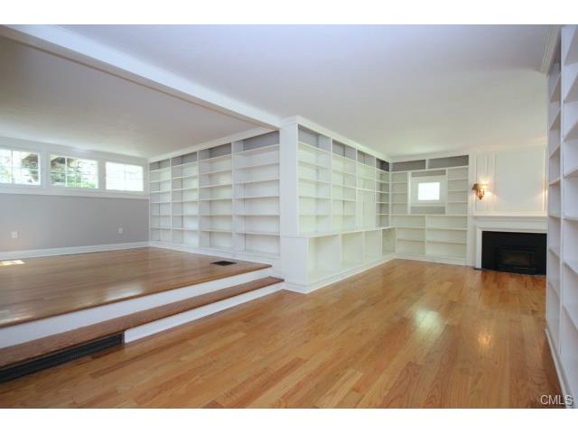 40 Hillside Road North, Weston, CT 06883