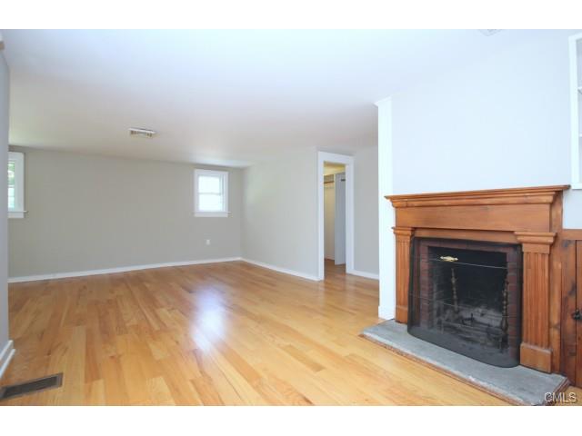 40 Hillside Road North, Weston, CT 06883