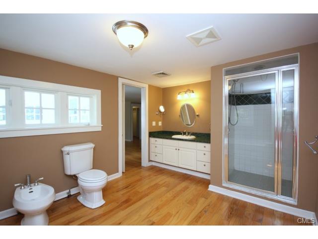 40 Hillside Road North, Weston, CT 06883