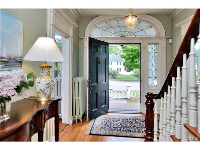 480 Old Post Road, Fairfield, CT 06890