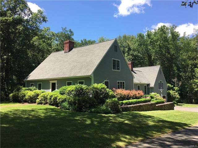 13 Guardhouse Drive, Redding, CT 06896
