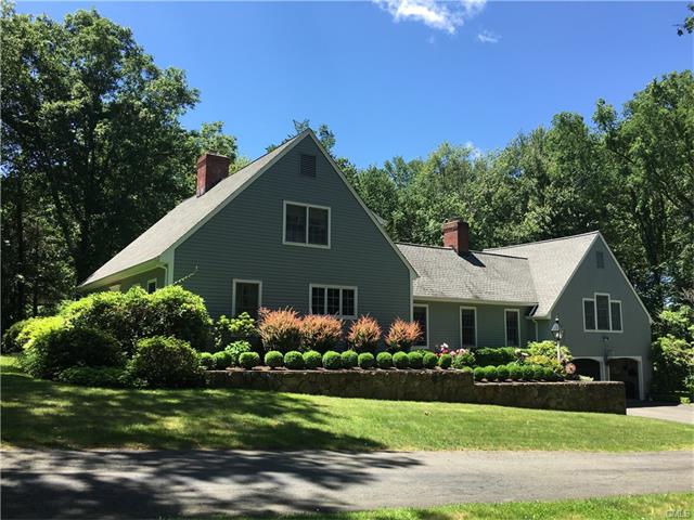 13 Guardhouse Drive, Redding, CT 06896