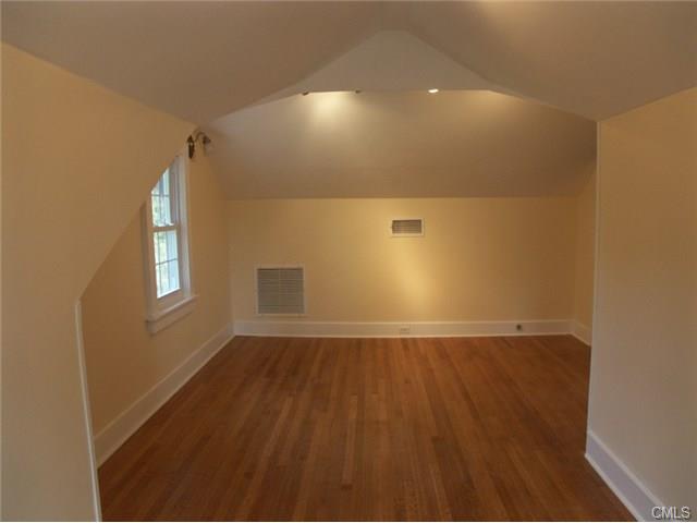 2 Kensett Avenue, Wilton, CT 06897