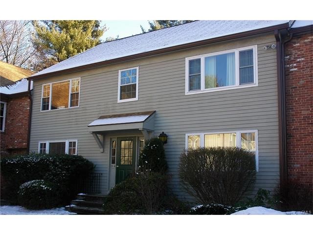 15 Village Walk, Wilton, CT 06897