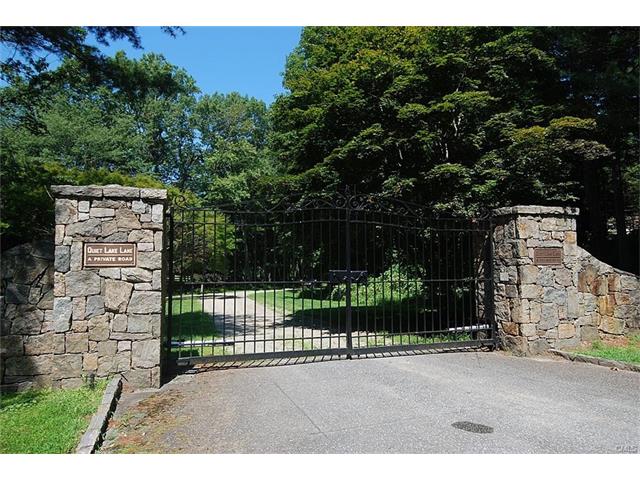 144 Huckleberry Hill Road, Wilton, CT 06897