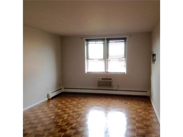 140 Grove Street, Stamford, CT 06901