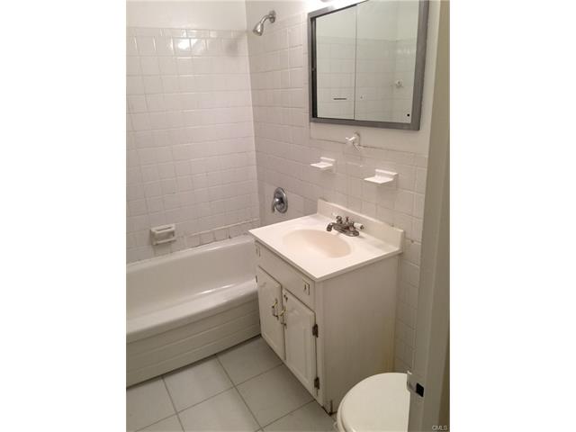 140 Grove Street, Stamford, CT 06901