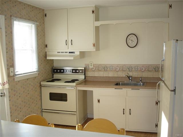 39 Claremont Street, Stamford, CT 06902