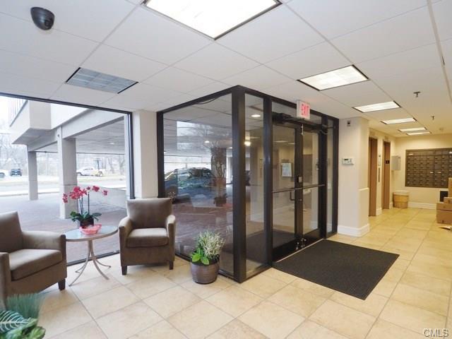1633 Washington Boulevard, Stamford, CT 06902