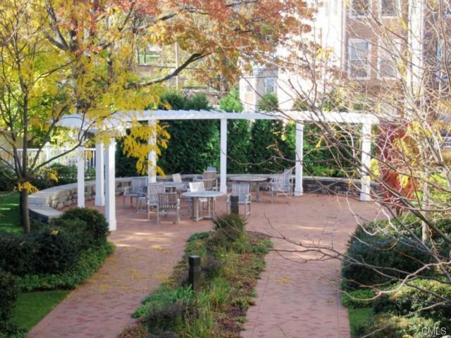 Stamford, CT 06902