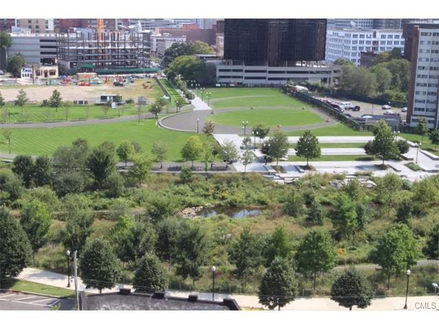 51 Schuyler Avenue, Stamford, CT 06902