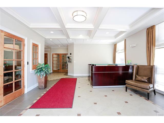850 East Main Street, Stamford, CT 06902