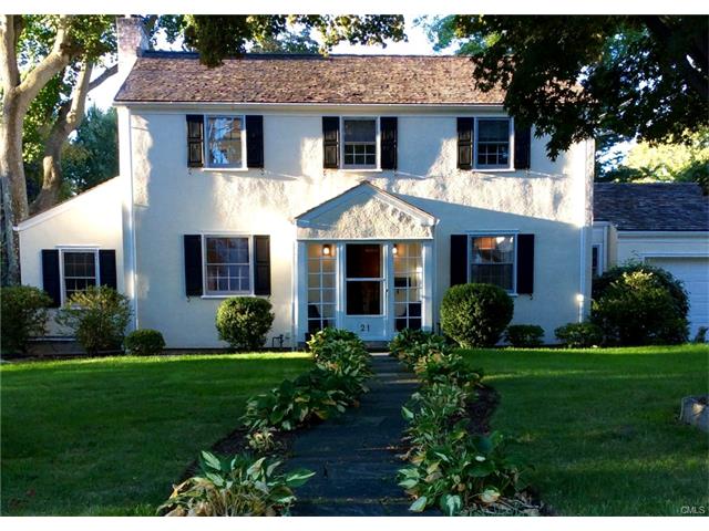 21 Ralsey Road, Stamford, CT 06902