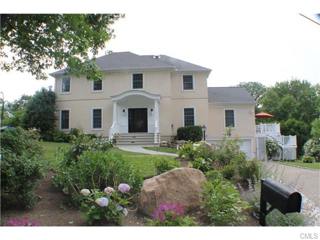 67 Stamford Avenue, Stamford, CT 06902