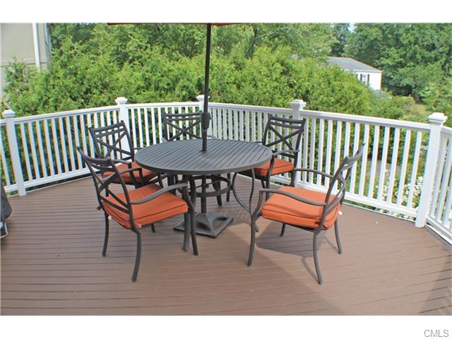 67 Stamford Avenue, Stamford, CT 06902