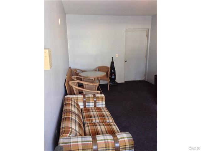 27 North Street, Stamford, CT 06902