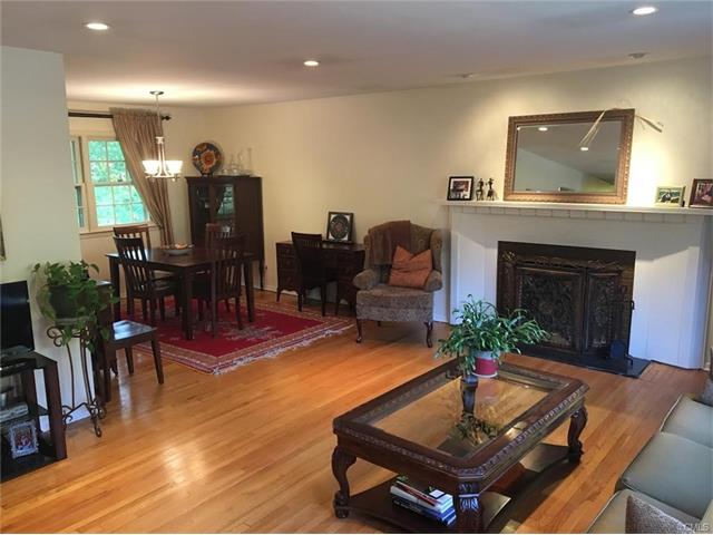 95 Hemlock Drive, Stamford, CT 06902