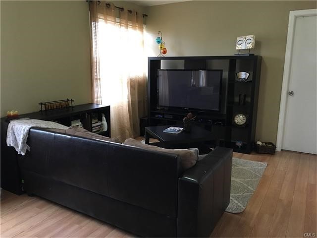 23 Standish Road, Stamford, CT 06902