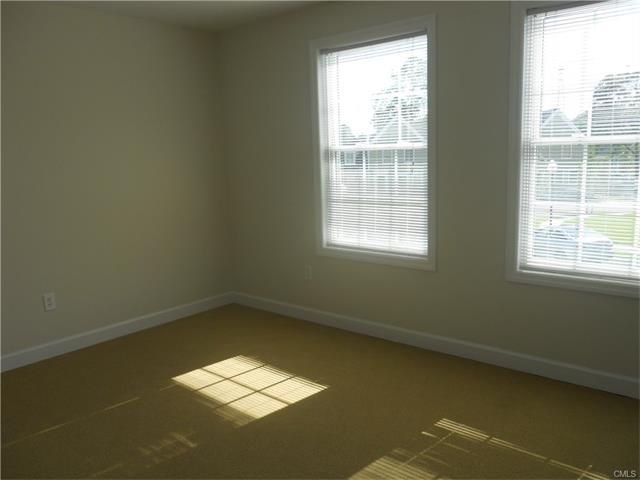 66 Stoneridge Circle, Stamford, CT 06902