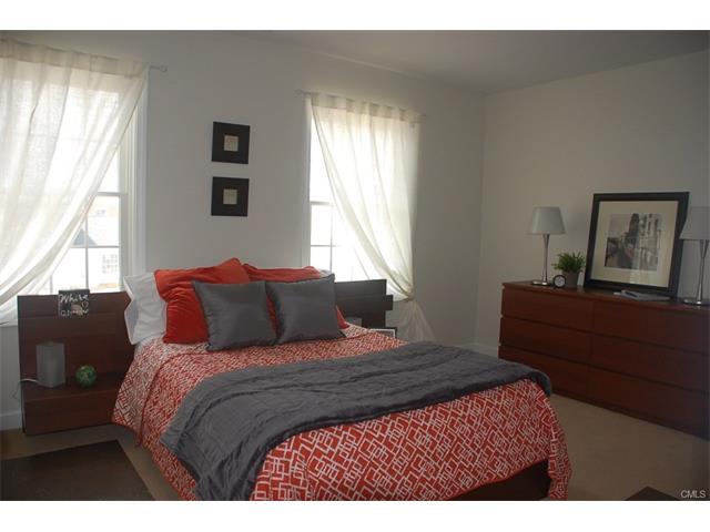 49 Fairgate Drive, Stamford, CT 06902