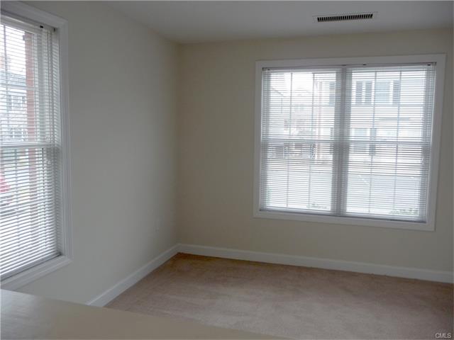 49 Fairgate Drive, Stamford, CT 06902