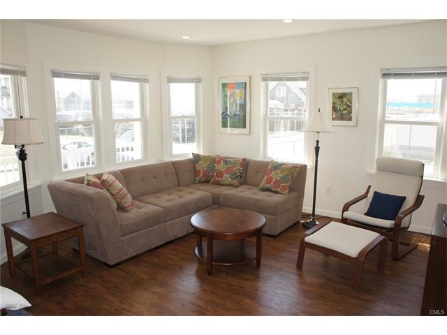 16 Manor Street, Stamford, CT 06902
