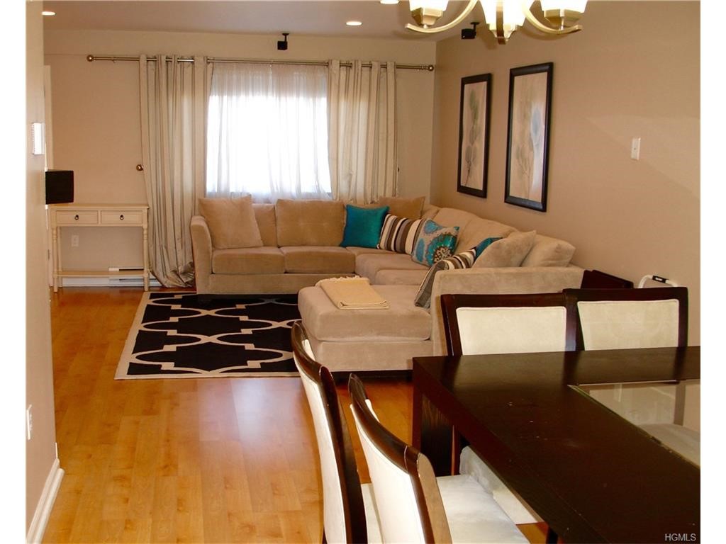 30 Elmcroft Road, Stamford, CT 06902