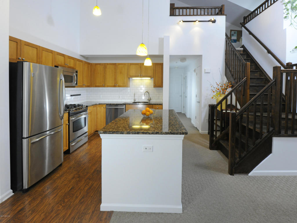 25 Adams Avenue, Stamford, CT 06902
