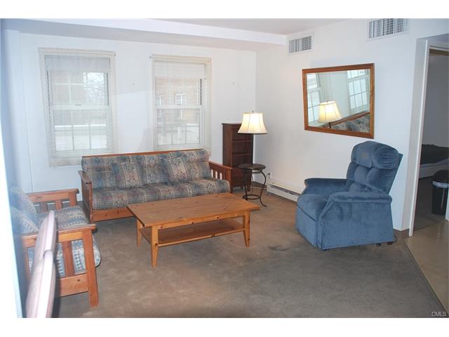 59 Courtland Avenue, Stamford, CT 06902