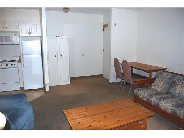 59 Courtland Avenue, Stamford, CT 06902