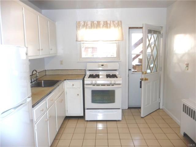 26 Courtland Avenue, Stamford, CT 06902