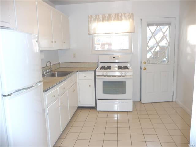 26 Courtland Avenue, Stamford, CT 06902