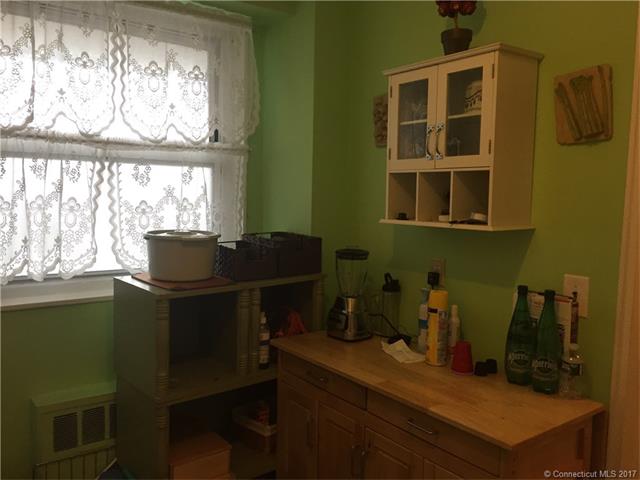 71Strawberry Hill Ave #404, Stamford, CT 06902