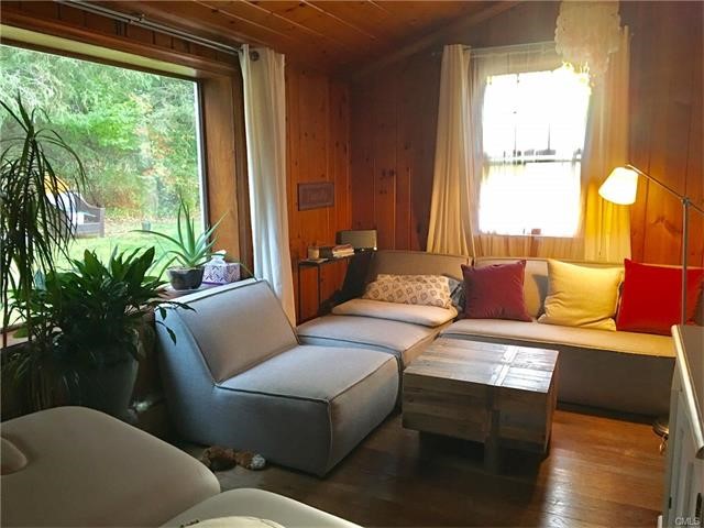 1306 Rockrimmon Road, Stamford, CT 06903