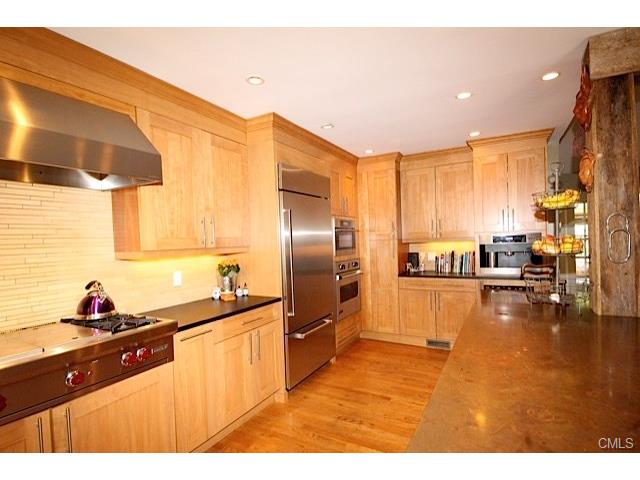 110 Wild Duck Road, Stamford, CT 06903