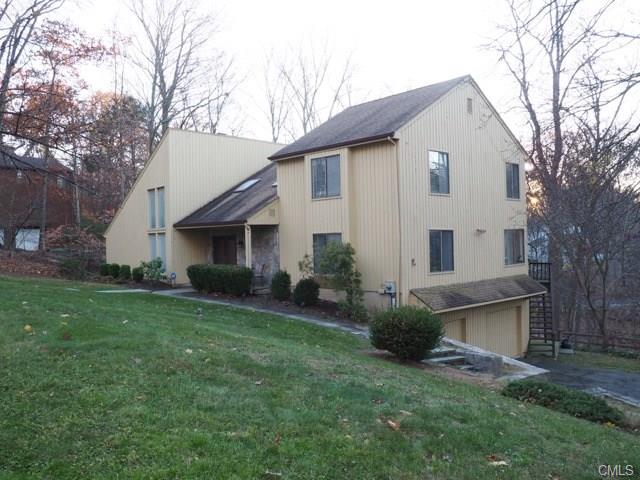 18 Ridge Brook Lane, Stamford, CT 06903
