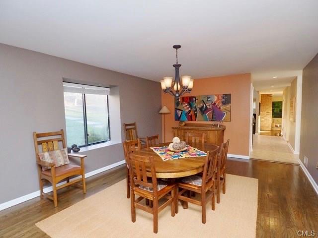 18 Ridge Brook Lane, Stamford, CT 06903