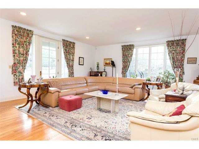 23 Blackberry Drive East, Stamford, CT 06903