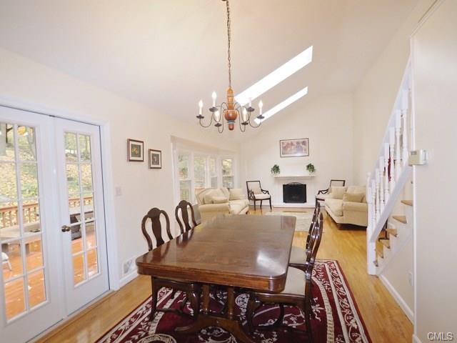 40 Norvel Lane, Stamford, CT 06905