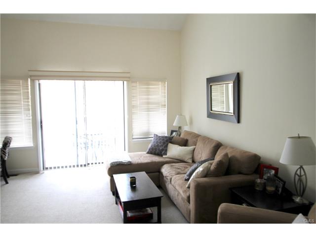 2289 Bedford Street, Stamford, CT 06905
