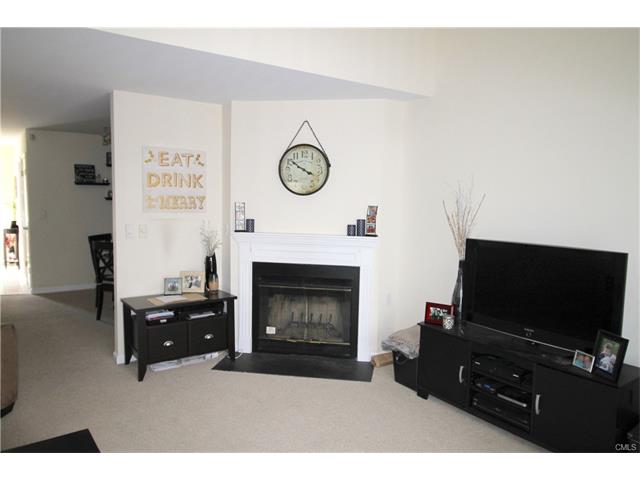 2289 Bedford Street, Stamford, CT 06905