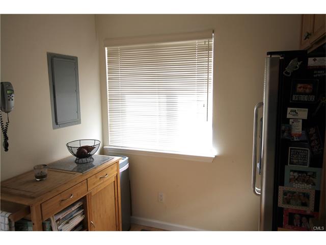2289 Bedford Street, Stamford, CT 06905