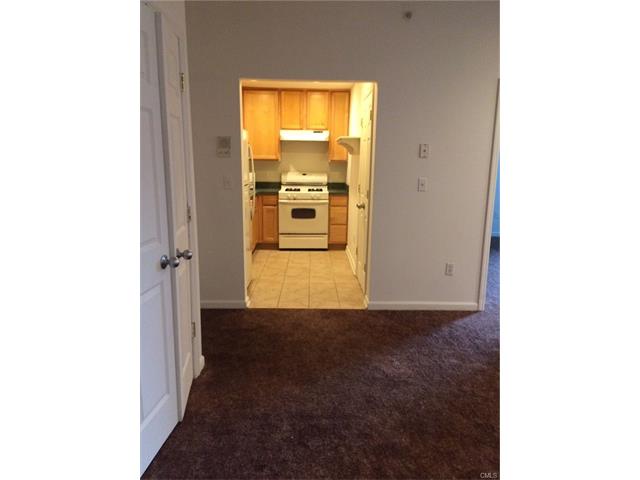 215 Hope Street, Stamford, CT 06906