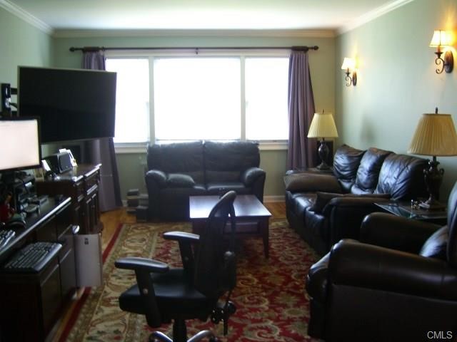 236A Glenbrook Road, Stamford, CT 06906