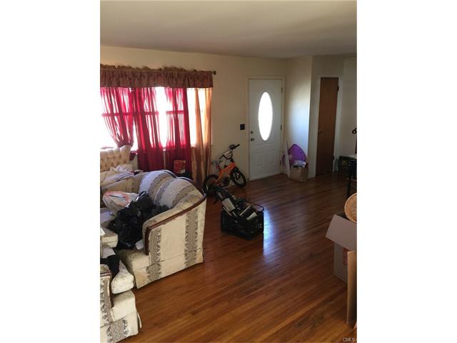 52 Center Street, Stamford, CT 06906