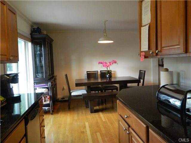 39 Maple Tree Avenue, Stamford, CT 06906