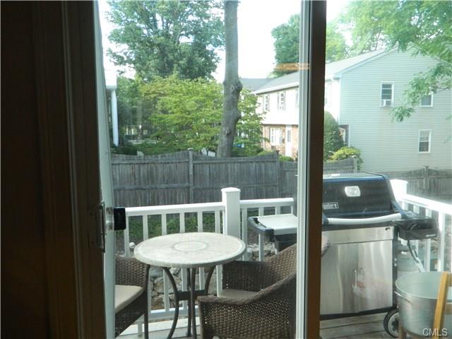 39 Maple Tree Avenue, Stamford, CT 06906